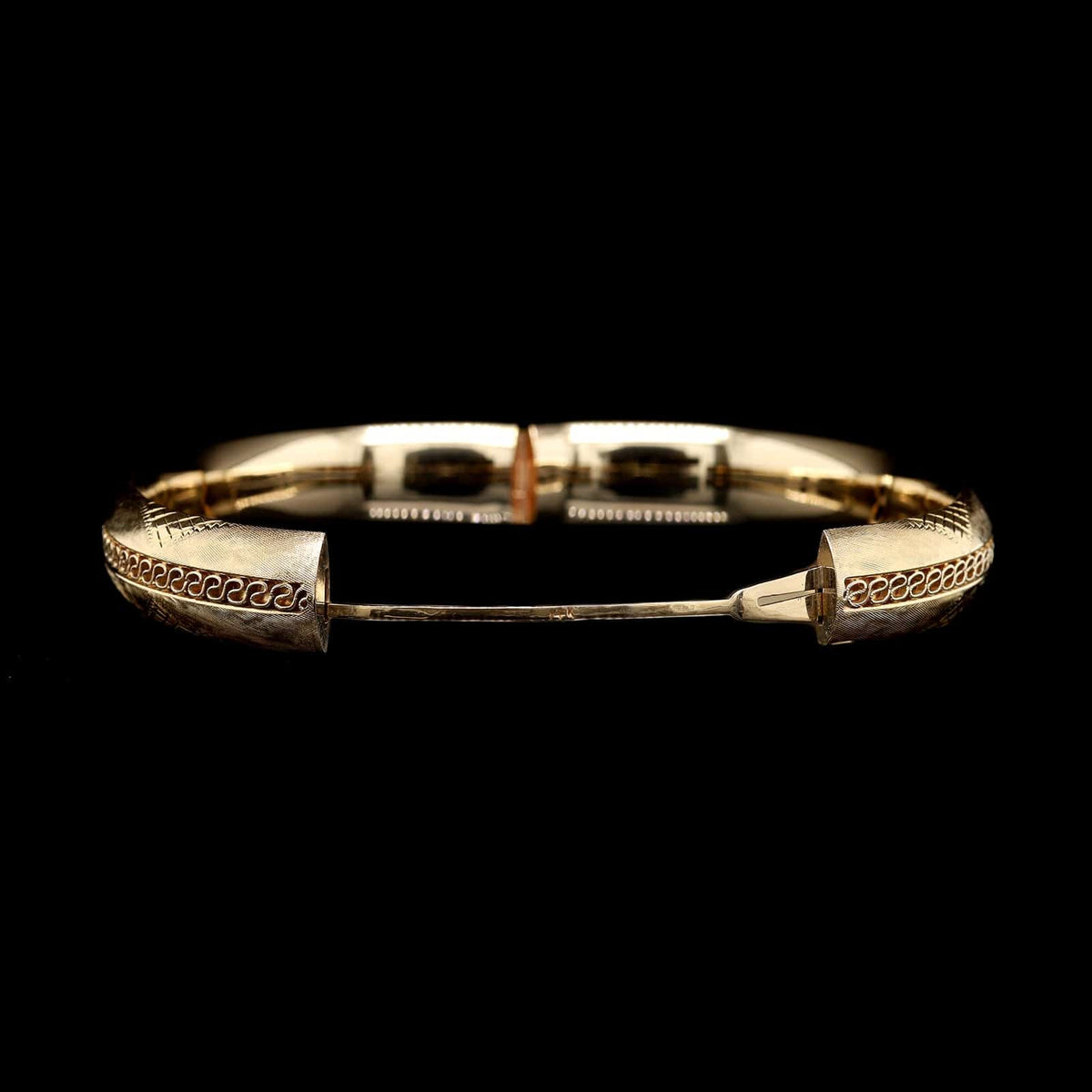 14K Yellow Gold Estate Hinged Bangle