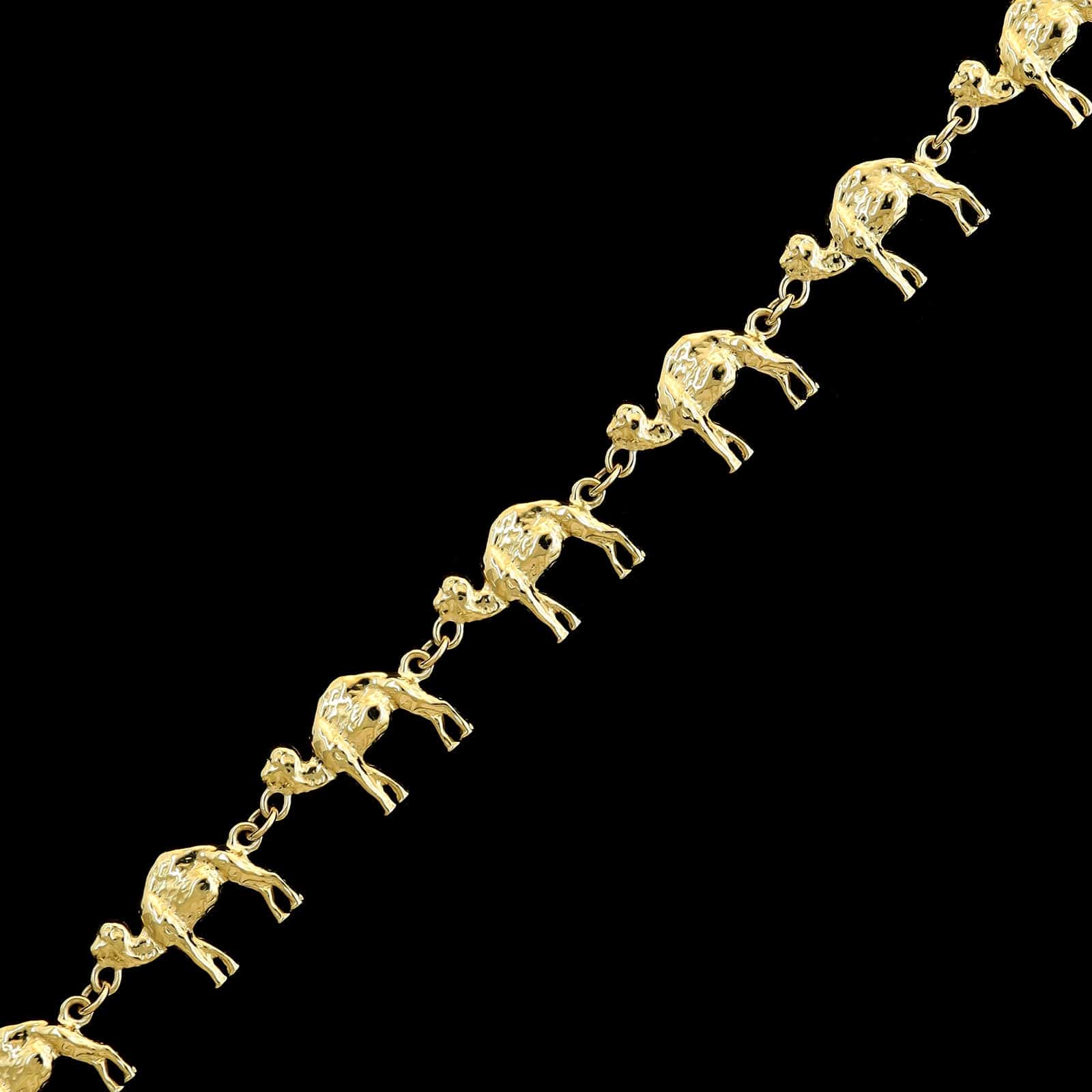 14K Yellow Gold Estate Camel Motif Bracelet