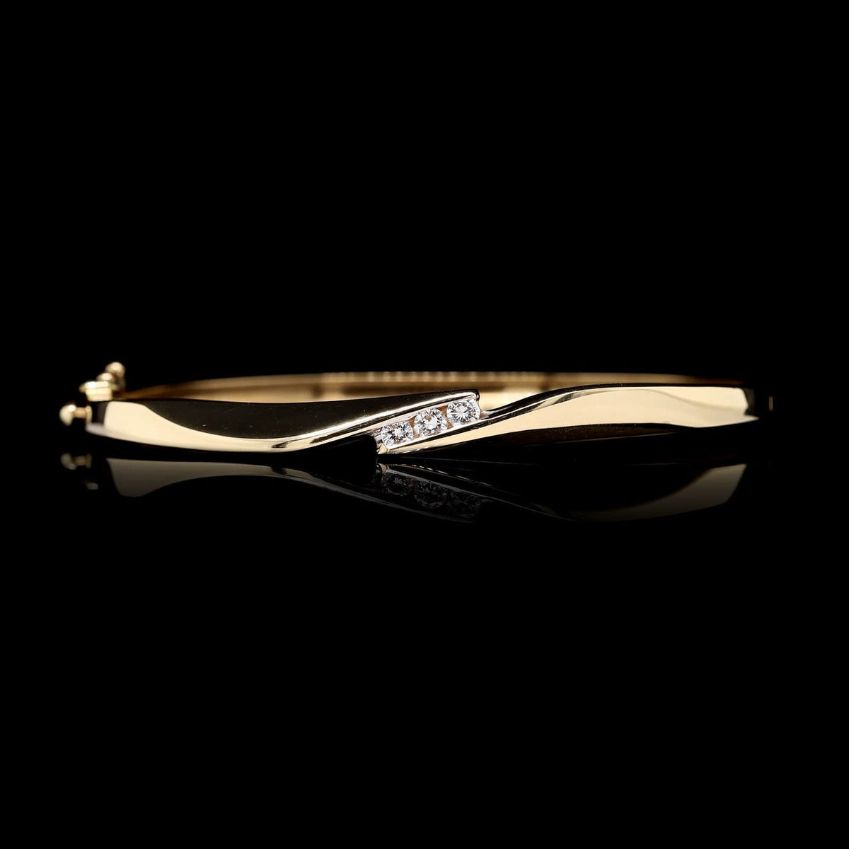 14K Yellow Gold Estate Diamond Bangle Bracelet