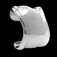 Vintage Tiffany & Co. Sterling Silver Elsa Peretti Medium Right Bone Cuff Bracelet