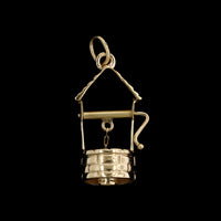 14K Yellow Gold Estate Moveable Wishing Well Charm