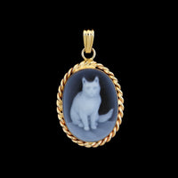14K Yellow Gold Estate Blue Agate Cat Cameo Pendant