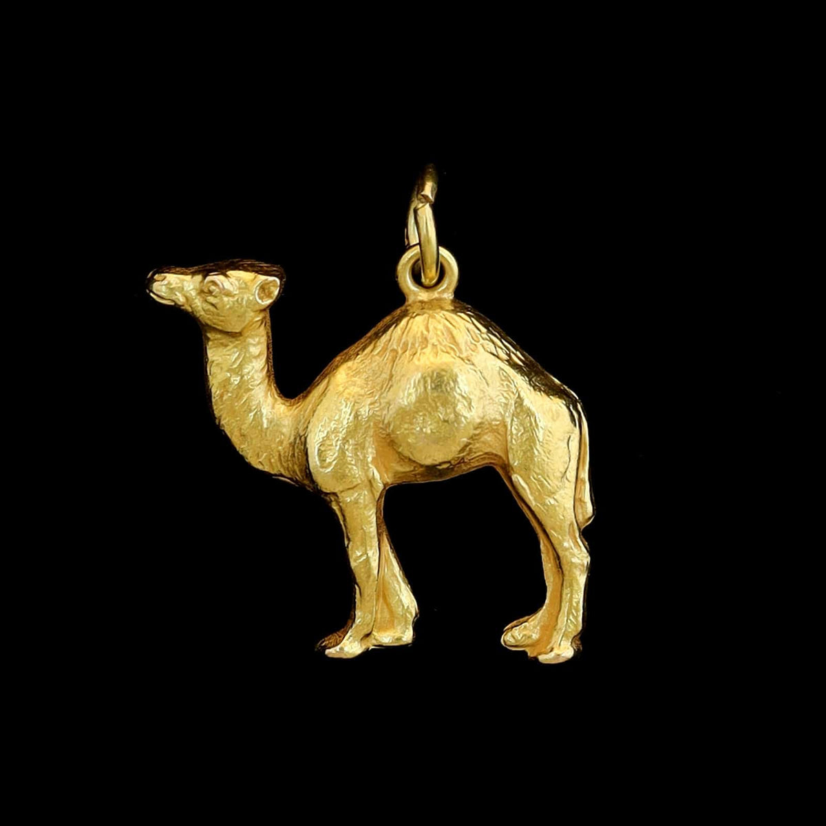 18K Yellow Gold Estate Camel Charm