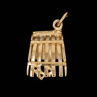 14K Yellow Gold Cranberry Scoop Charm