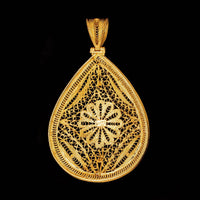22K Yellow Gold Estate Filigree Pendant