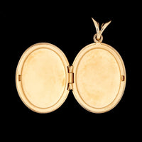 14K Yellow Gold Estate Engraved Flower Locket