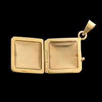 14K Yellow Gold Estate Engraved Locket