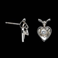 18K White Gold Estate Diamond Heart Stud Earrings
