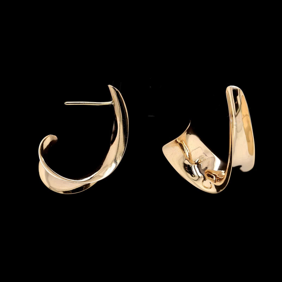 14K Yellow Gold Estate Swirl Earring