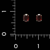 14K Yellow Gold Estate Garnet Stud earrings