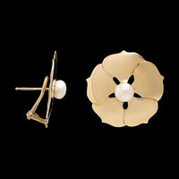 18K Yellow Gold Estate Cultured Freshwater Pearl Flower Earrings