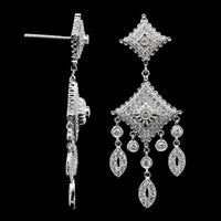 18K White Gold Estate Diamond Earrings