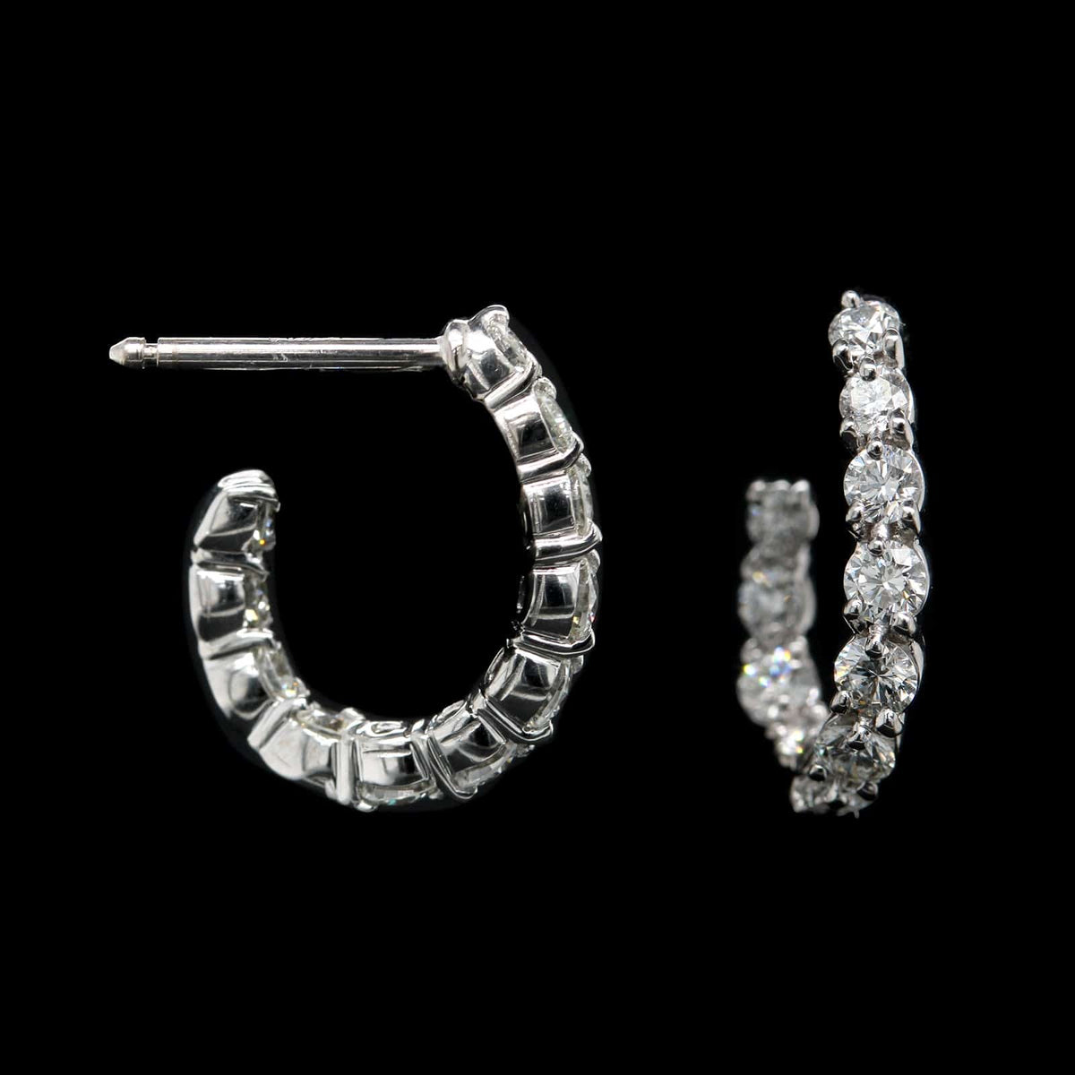 Gumuchian 18K White Gold Diamond Hoop Earrings