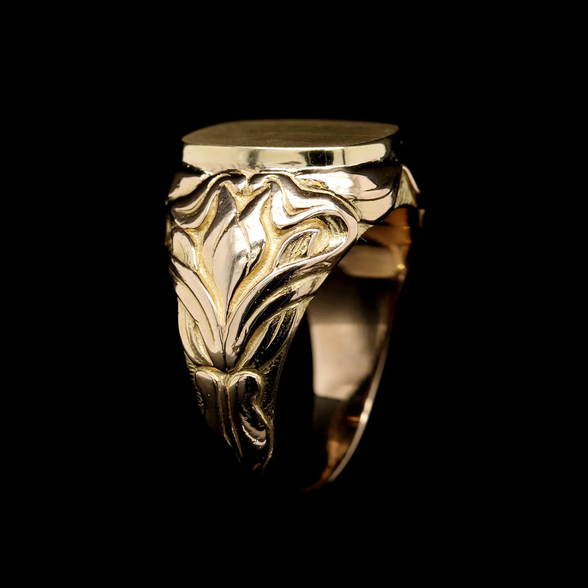 18K Yellow Gold Estate Signet Ring