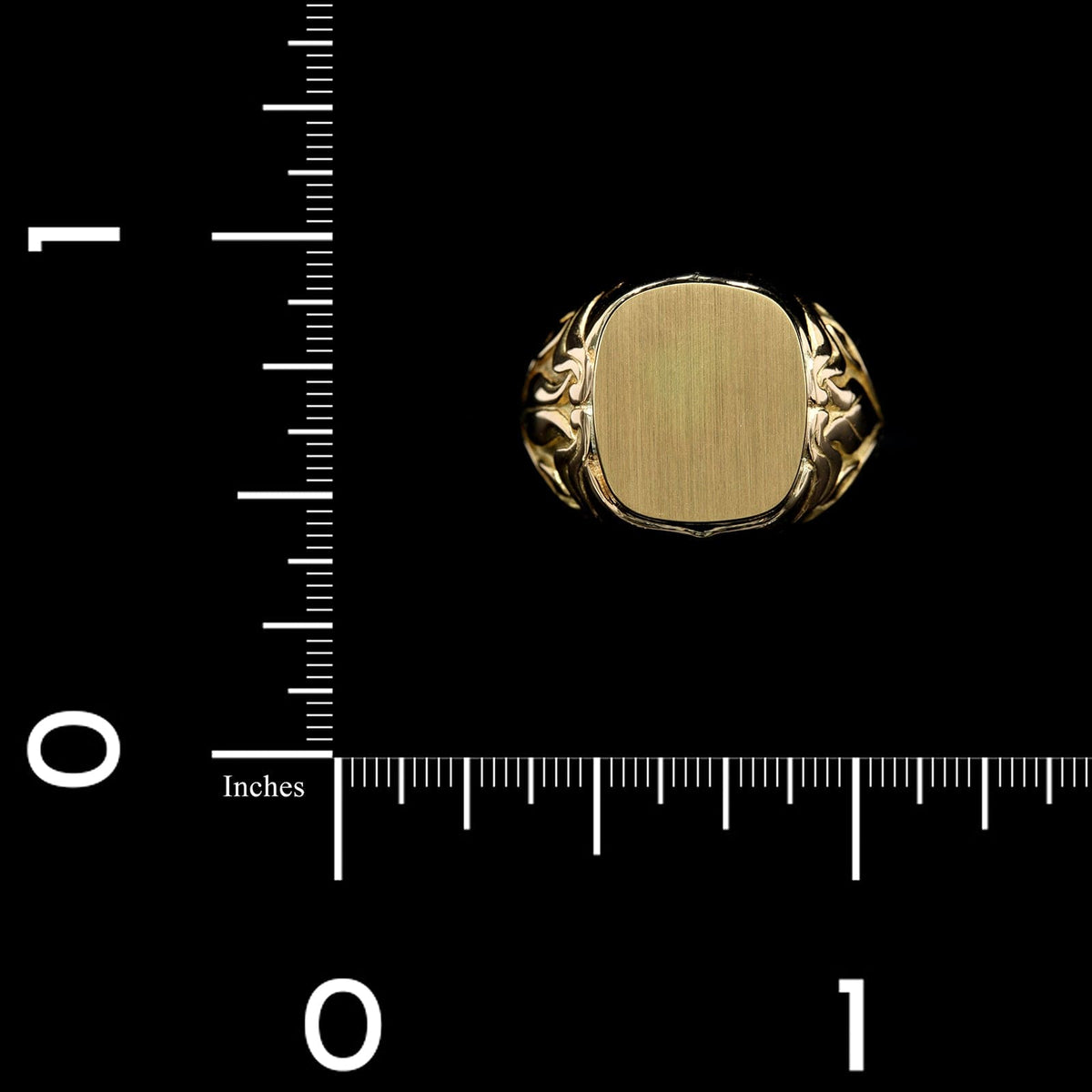 18K Yellow Gold Estate Signet Ring