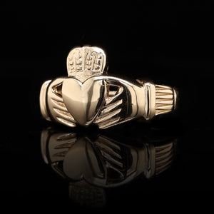 14K Yellow Gold Estate Claddagh Ring