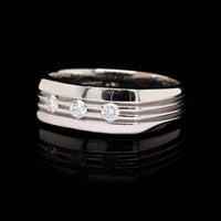 14K White Gold Estate Diamond Ring