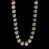 18K White Gold Estate Mikimoto Cultured Black South Sea Pearl Necklace