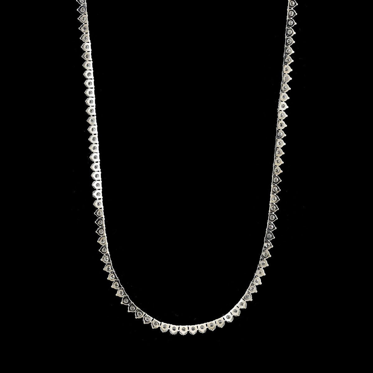 18K White Gold Estate Diamond Necklace