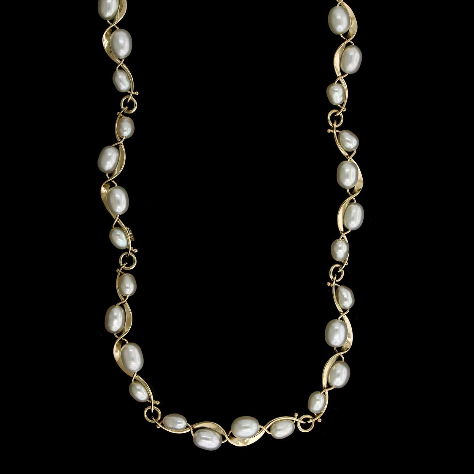 Tom Kruskal 14K Yellow Gold Estate Cultured Freshwater Pearl Ruffle Necklace