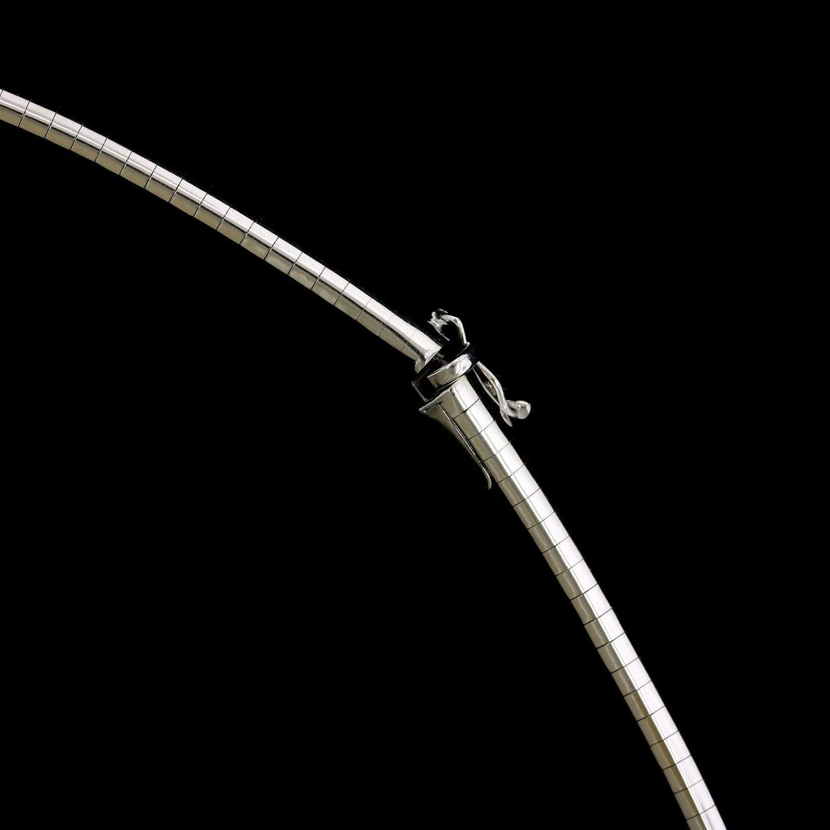 14K White Gold Estate Omega Necklace