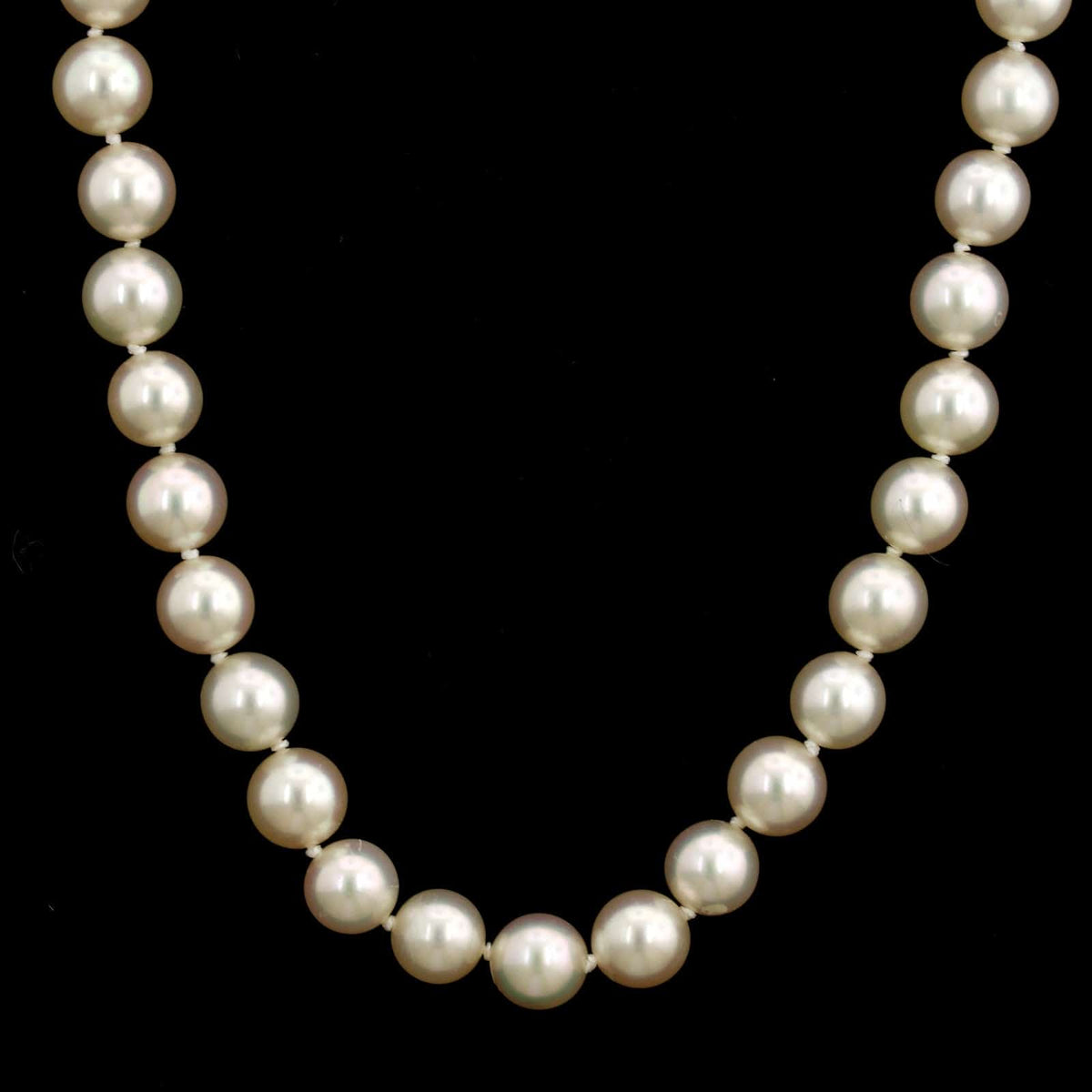 Cultured Estate Pearl Necklace