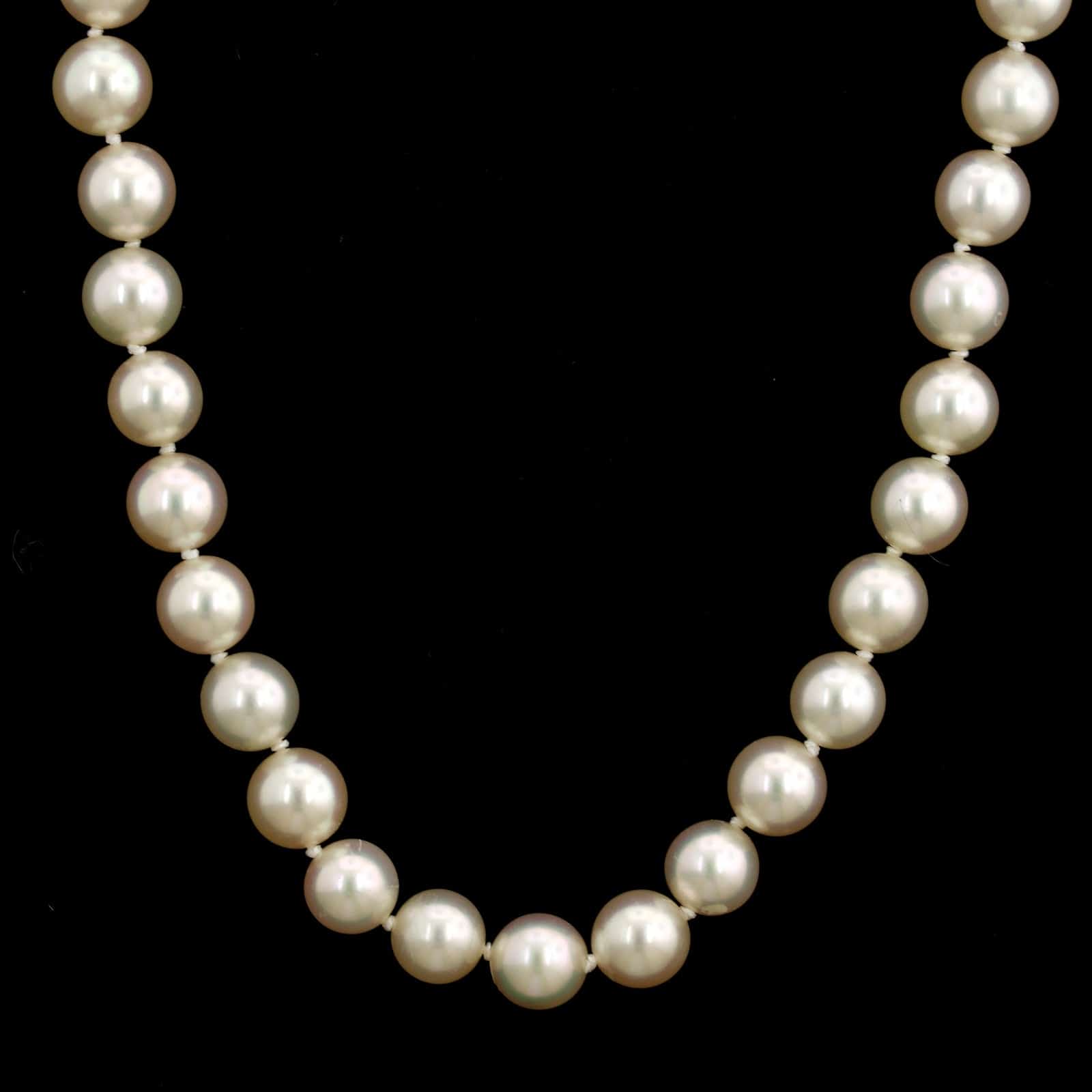 Cultured Estate Pearl Necklace