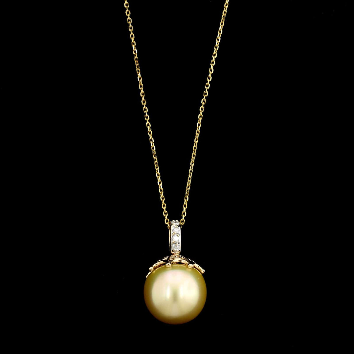 14K Yellow Gold Estate Cultured Golden South Sea Pearl and Diamond Pendant Necklace