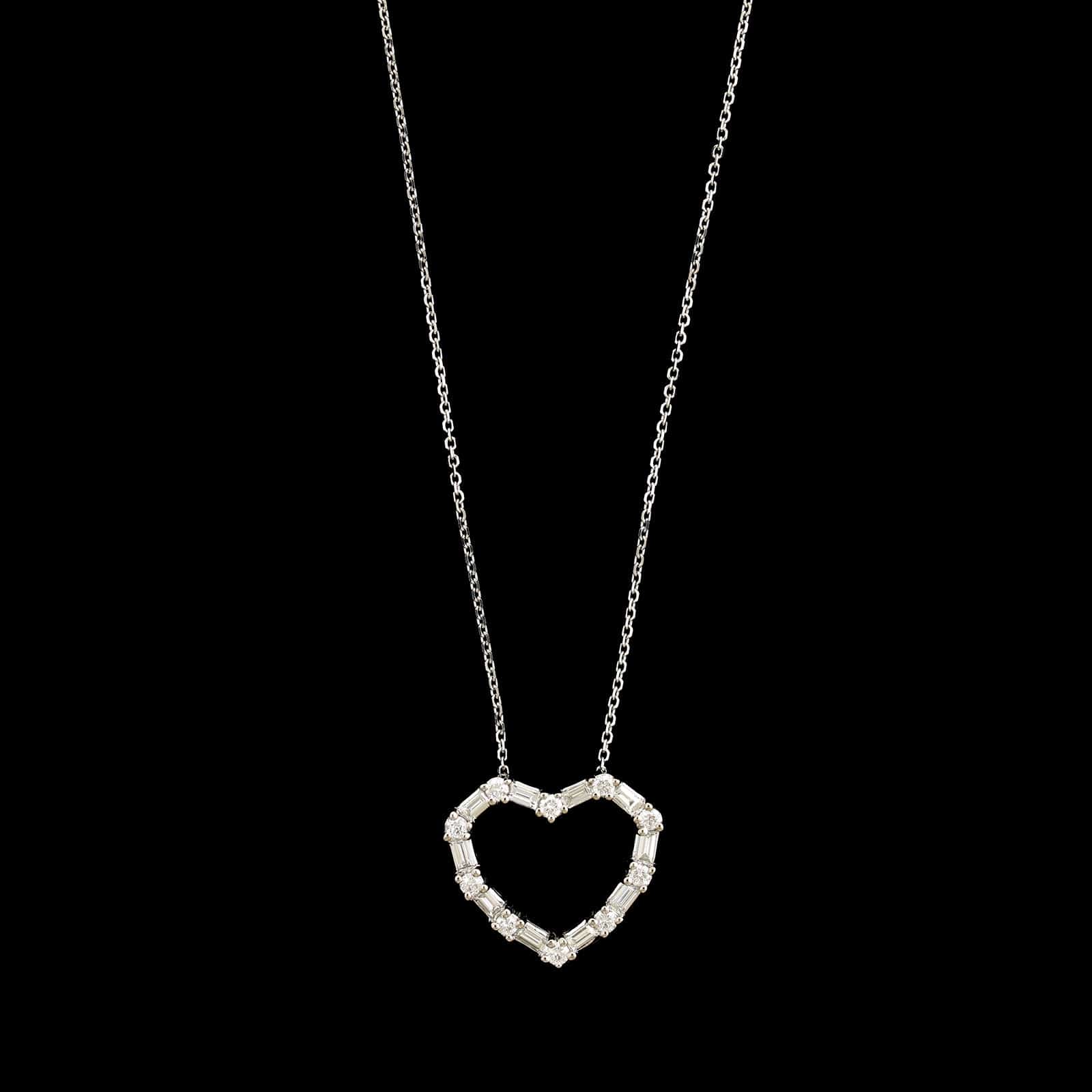 14K White Gold Estate Diamond Heart Pendant Necklace