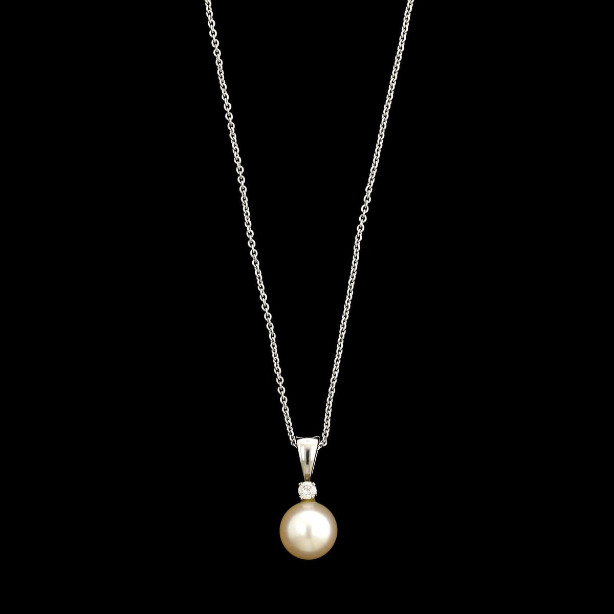 14K White Gold Estate Cultured Pearl and Diamond Pendant Necklace