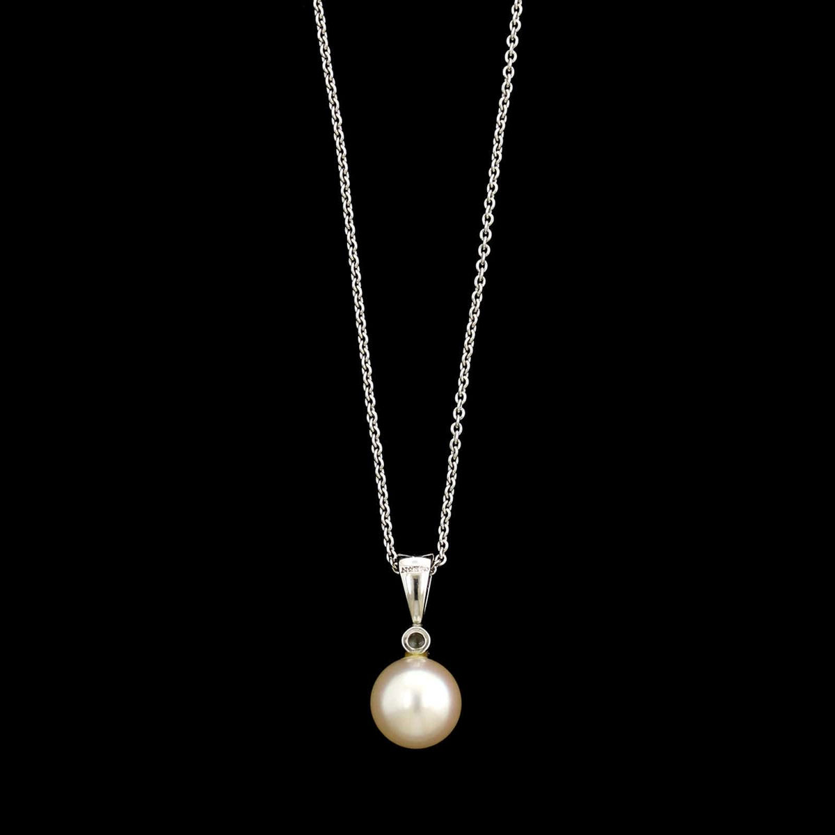 14K White Gold Estate Cultured Pearl and Diamond Pendant Necklace