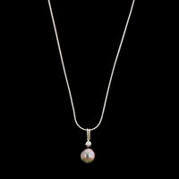 14K White Gold Estate Cultured Tahitian Pearl and Diamond Pendant Necklace
