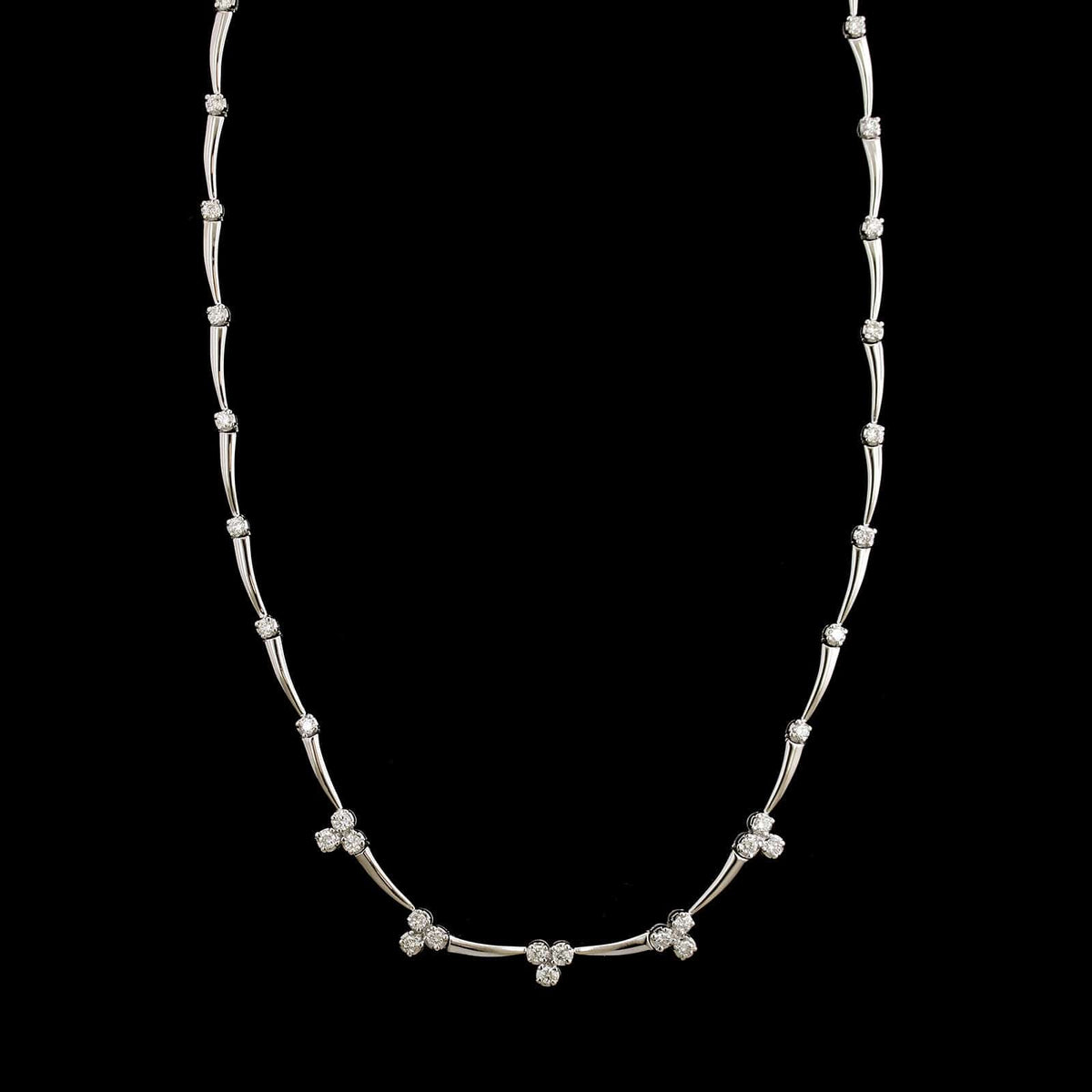 18K White Gold Estate Diamond Necklace