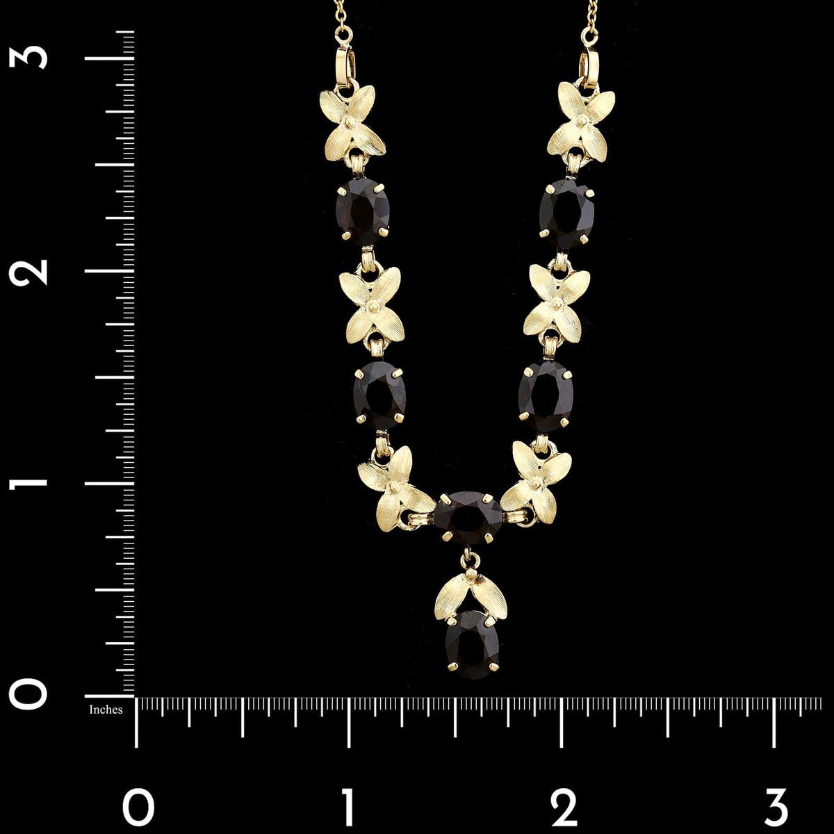 Vintage 14K Yellow Gold Estate Garnet Necklace