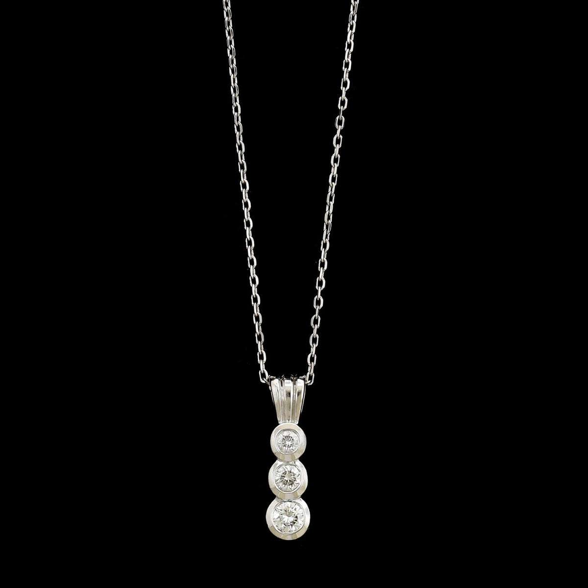 14K White Gold Estate Three Stone Diamond Pendant Necklace