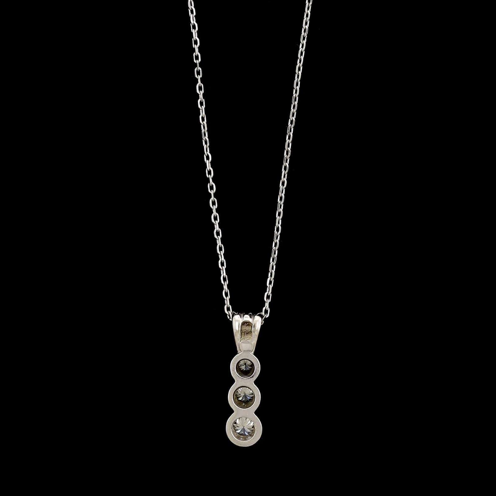 14K White Gold Estate Three Stone Diamond Pendant Necklace