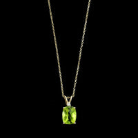 14K Yellow Gold Estate Peridot Pendant Necklace