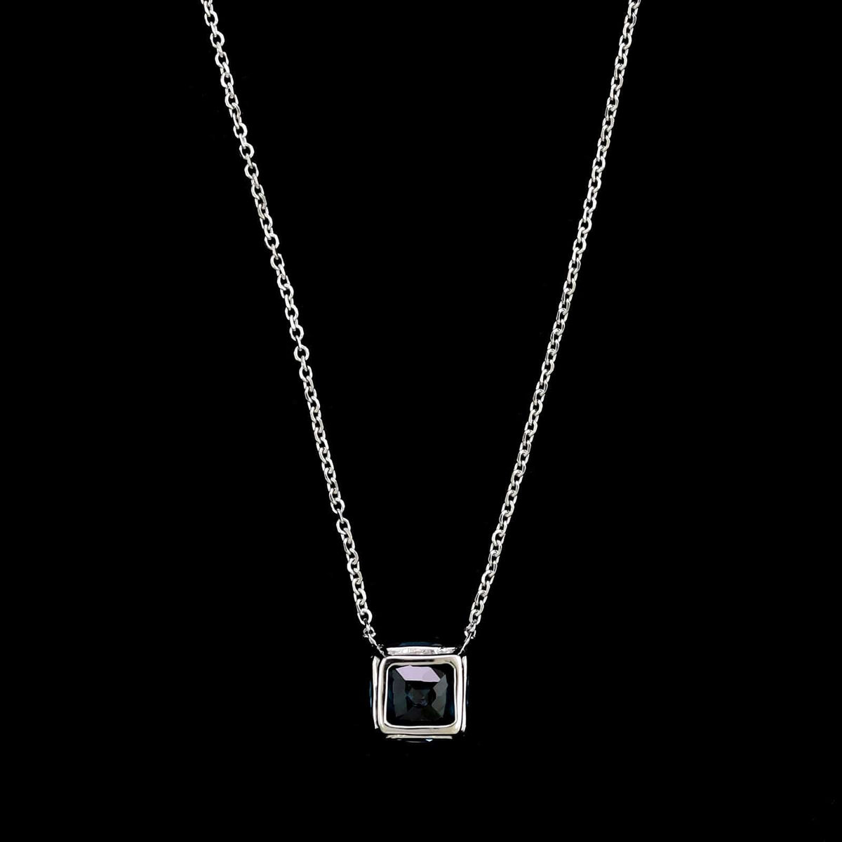 14K White Gold Estate Blue Topaz Pendant Necklace