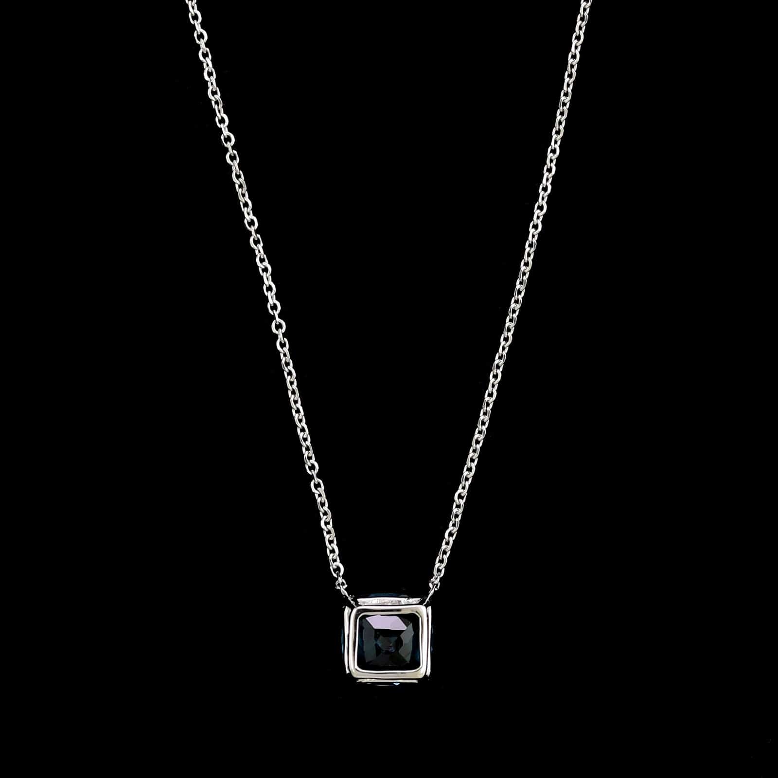 14K White Gold Estate Blue Topaz Pendant Necklace