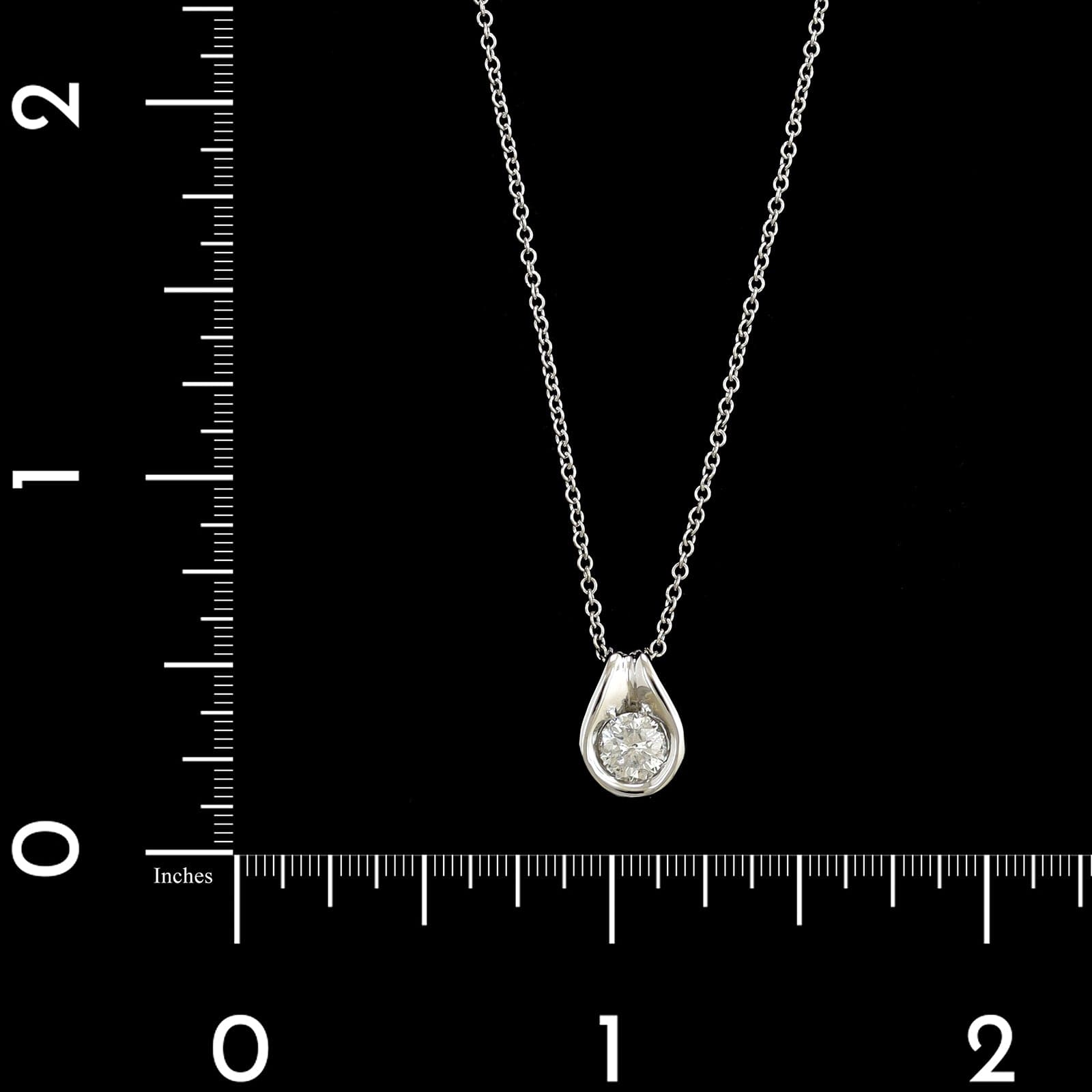 18K White Gold Estate Diamond Pendant Necklace
