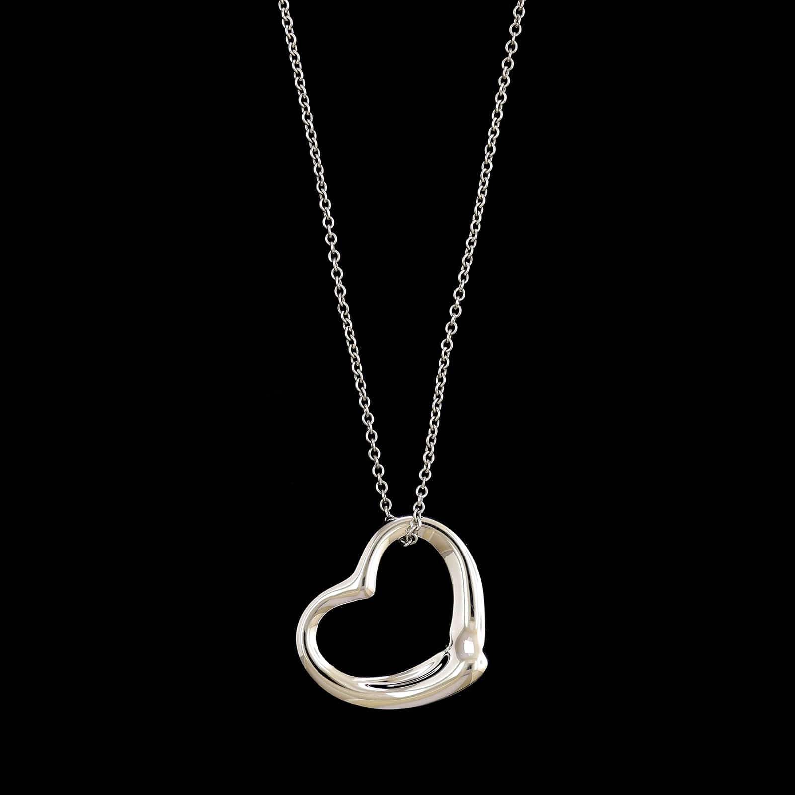 Tiffany & Co. Sterling Silver Estate Elsa Peretti Open Heart Necklace
