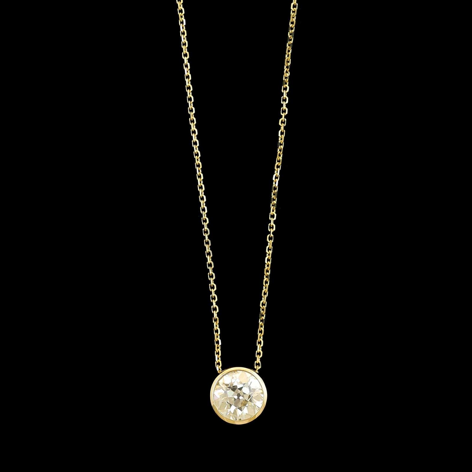 18K Yellow Gold Diamond Solitaire Pendant Necklace
