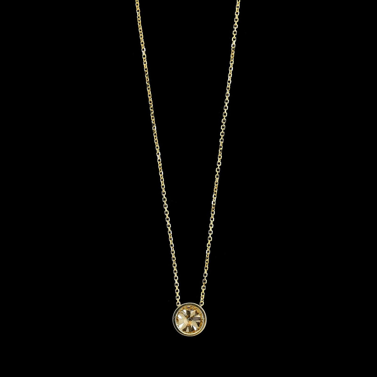 18K Yellow Gold Diamond Solitaire Pendant Necklace