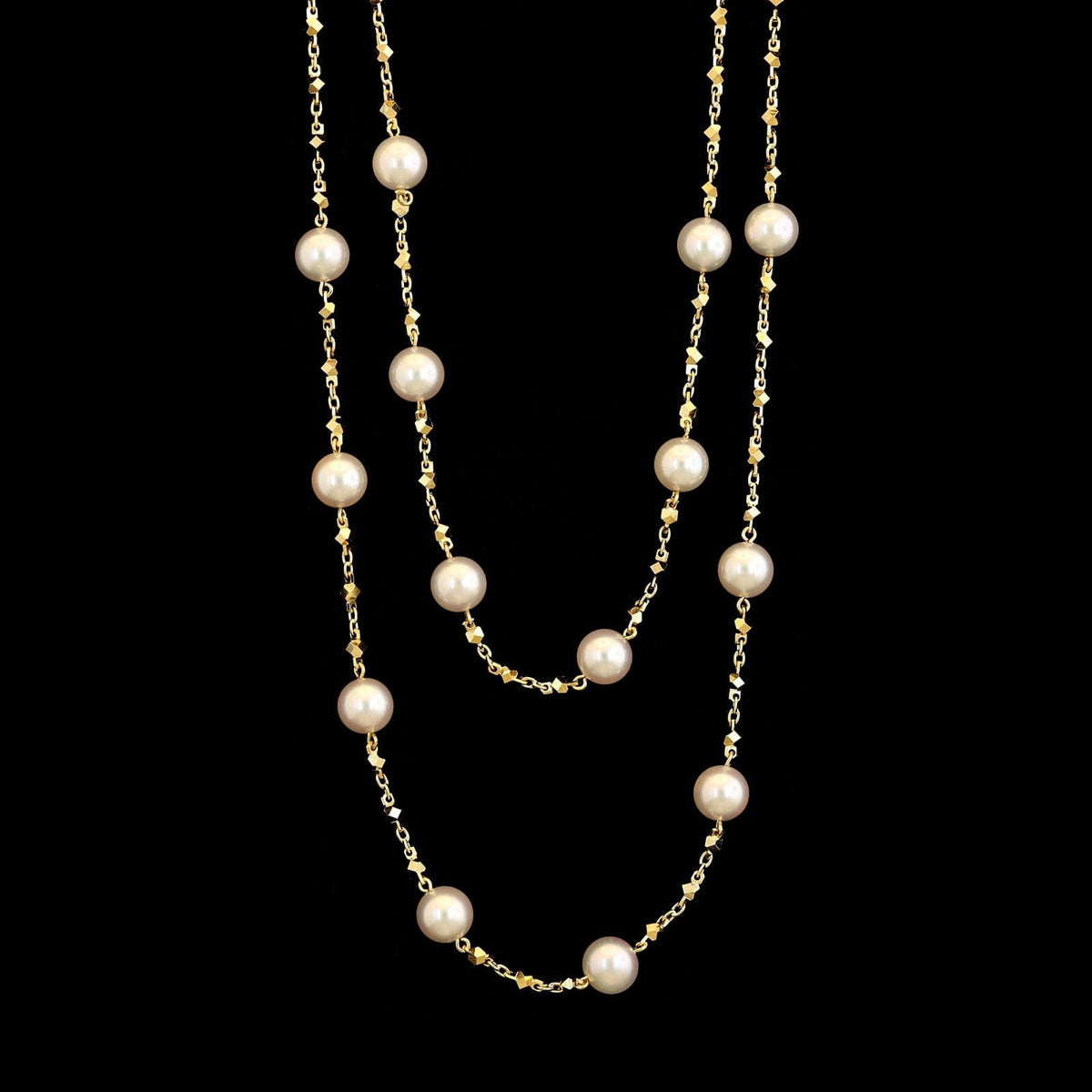 18K Yellow Gold Estate Cultured Pearl Necklace