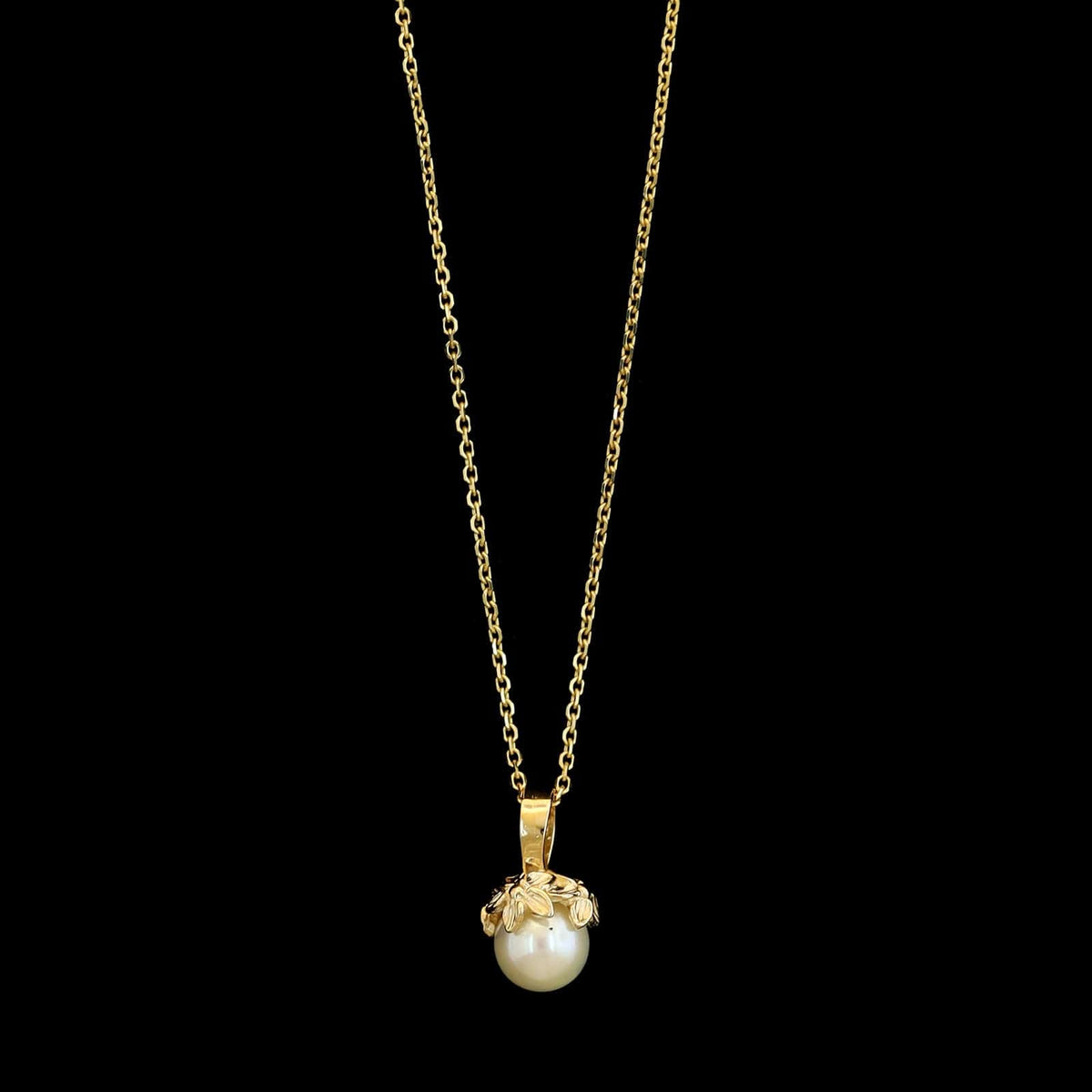 14K Yellow Gold Estate Pearl Pendant Necklace