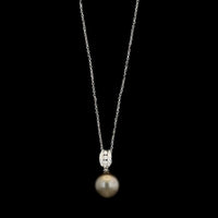 18K White Gold Estate Pearl and Diamond Pendant Necklace