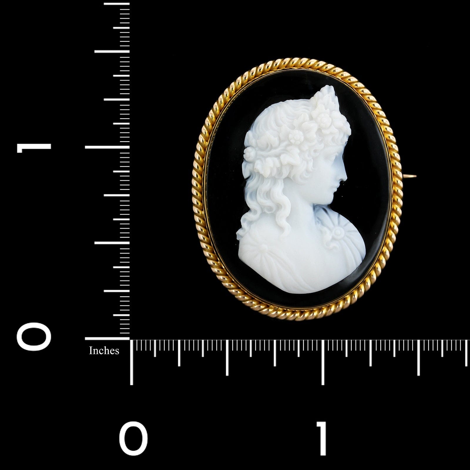 Vintage 14K Yellow Gold Estate Hardstone Cameo Pin