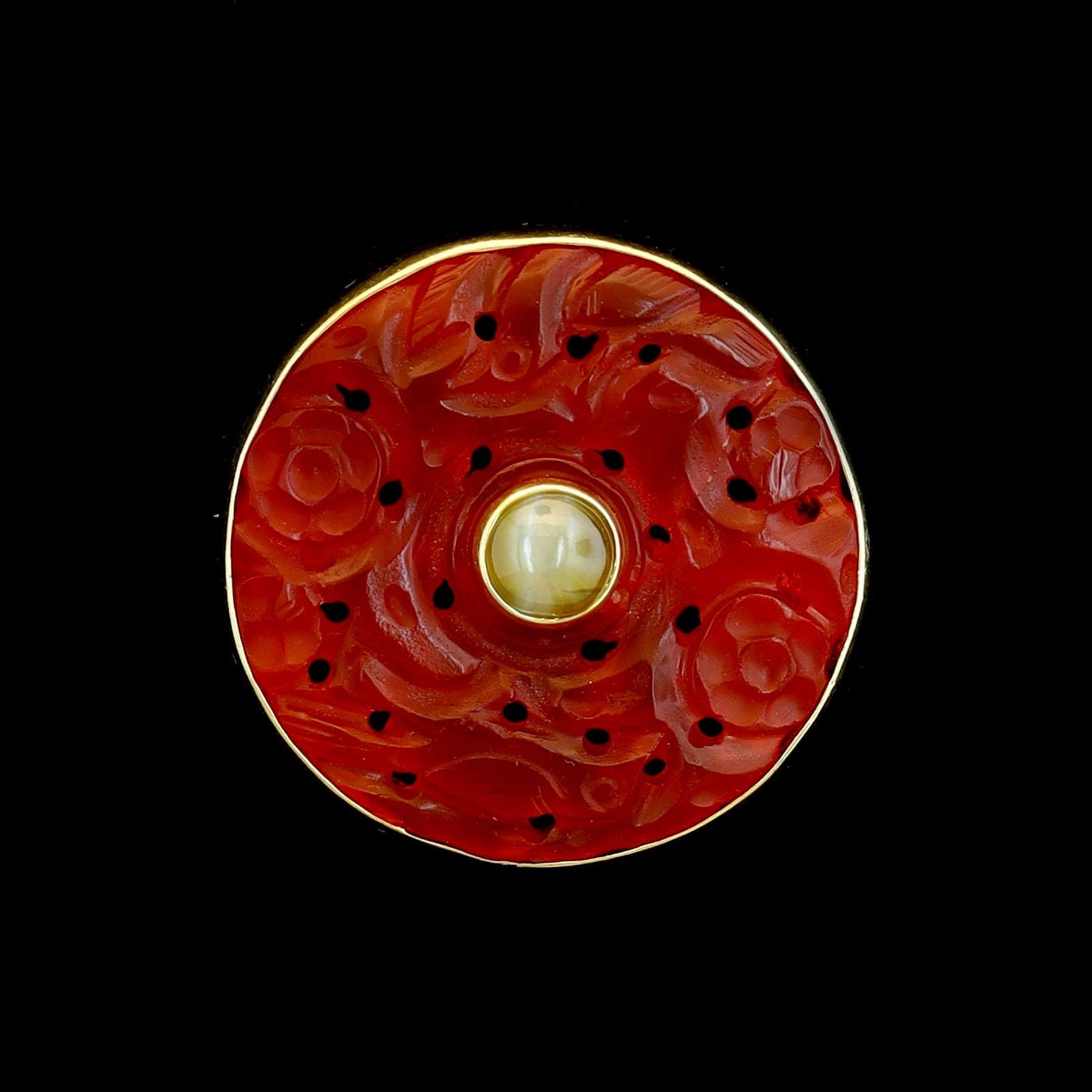 Vintage 14K Yellow Gold Estate Carved Carnelian and Cat's Eye Chrysoberyl Pin