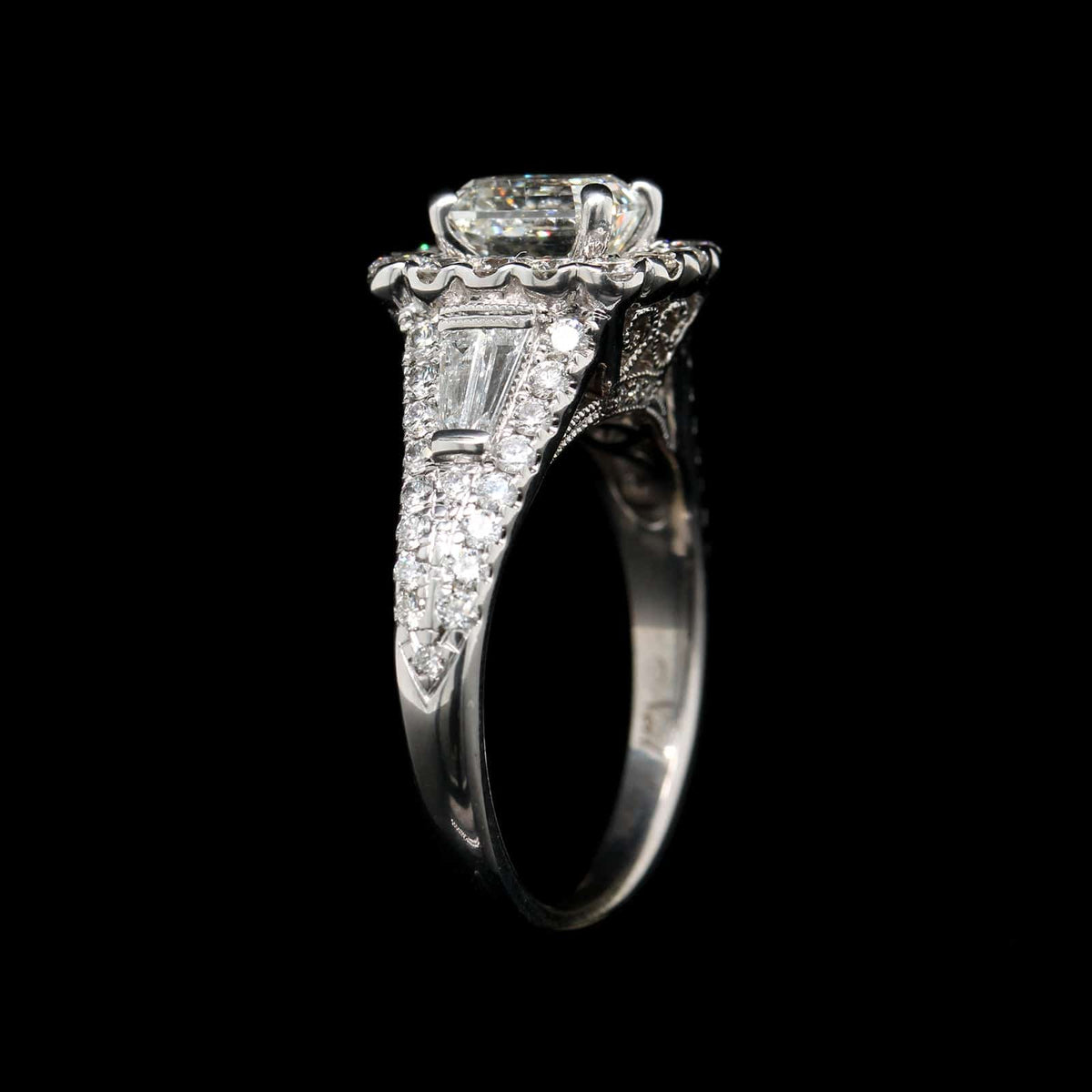 14K White Gold Estate Diamond Halo Engagement Ring