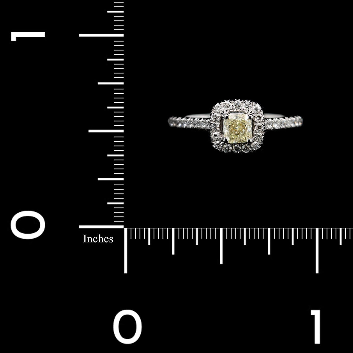 18K White Gold Estate Diamond Halo Ring